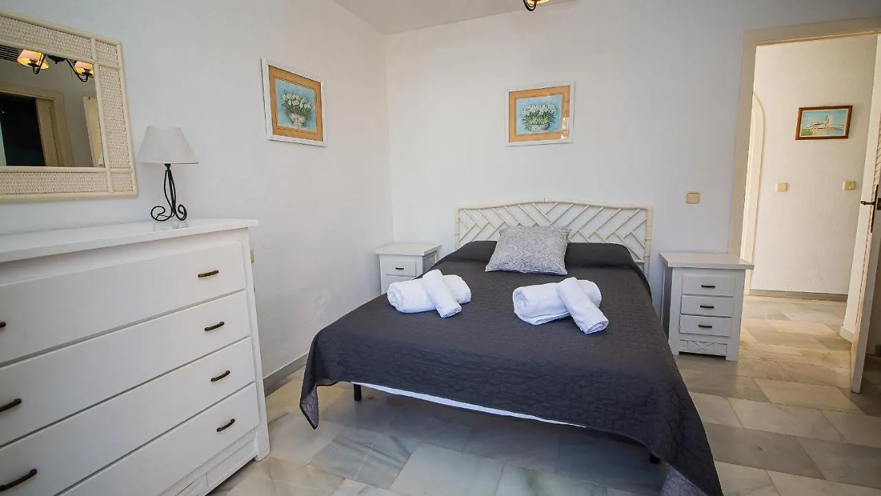 Apartment Los Flamencos N53 Manilva